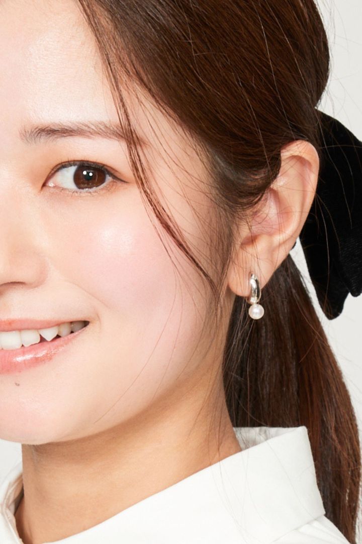 クラウドチームVERY小林千尋のセレモニーコーデにつけたジュエリーはMIKIMOTOのパールピアス