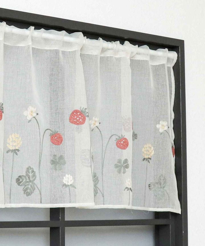 画像1: 出典：3COINS