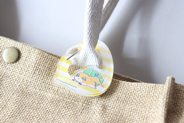 デジモンアドベンチャーアクリルカラビナ 使用例