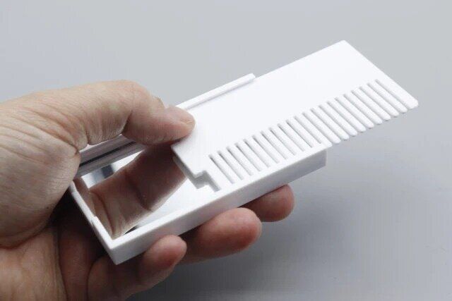 ダイソー ミラーコーム 紛失防止