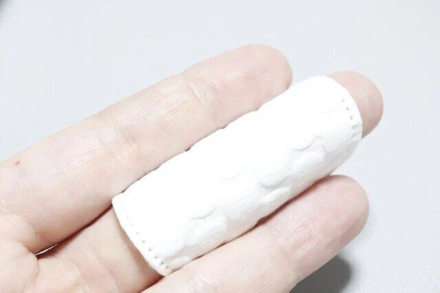 ダイソー 円形エンボス加工化粧コットン