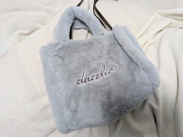 ダズリンファーバッグ