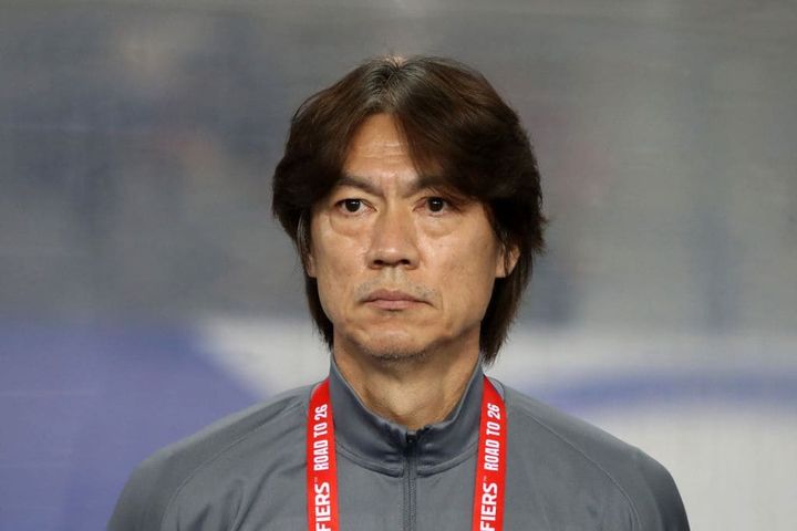 日本の宿敵を率いる指揮官が日本協会と同条件を要求「必要な時期だと思う」