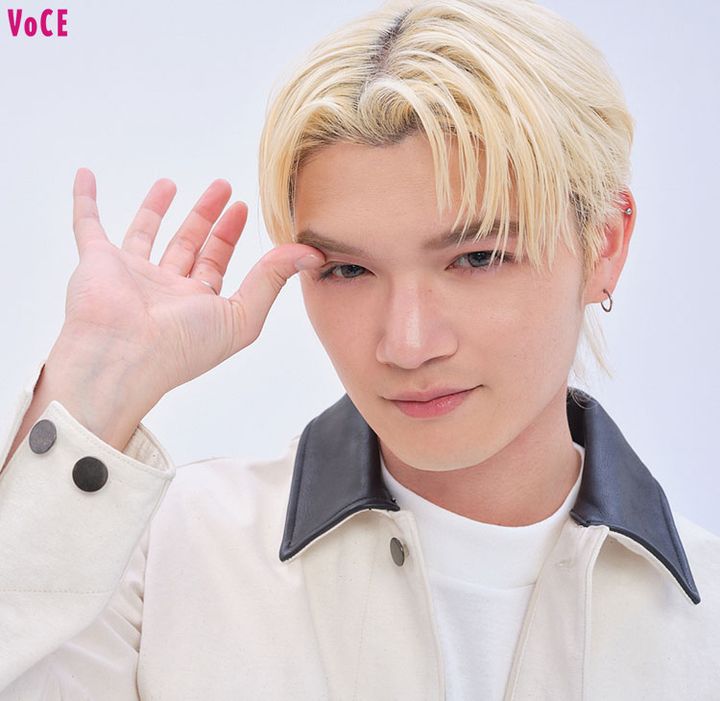 HOW TO 眼輪筋ストレッチ