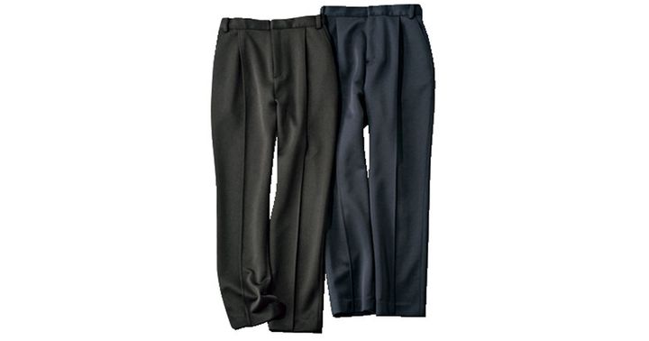 美脚ストレッチパンツ