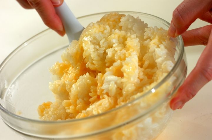 チャーハンのアレンジレシピ きのことガーリック by杉本 亜希子さんの下準備1