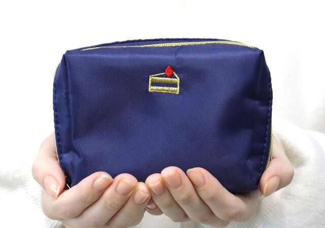 ヘアメイクが考えたミニマムコスメポーチ サイズ感