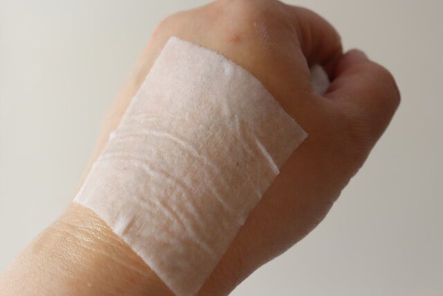 ダイソー コットンパフ（大容量タイプ、150枚、5cm×6cm） パック