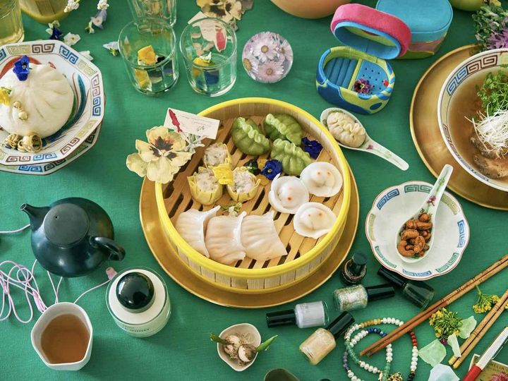 画像: 蒸し餃子や焼売、ちまきなどの点心は、【カフェ キャバン】でしか食べられない味わい。 出典：「CABaN FUKUOKA」特設サイト