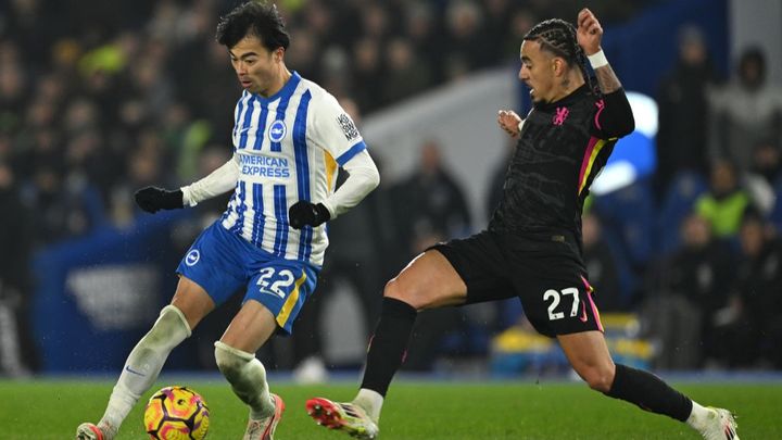 “天才”と呼ばれた元日本代表が三笘を絶賛！「彼はとっくに（自分を）超えています」