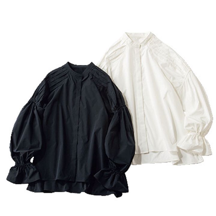 ボリューム袖の甘ブラウス
