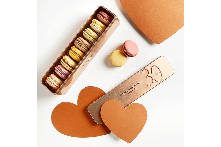 ブランド30周年を記念「マカロン トランタン（8個入り）」／¥4,212（税込み）