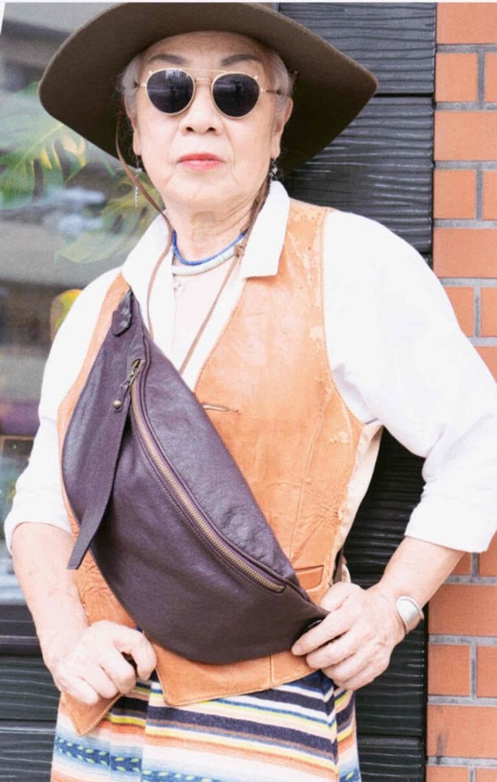 島崎真代さん コーデの仕上げはバッグで決まる