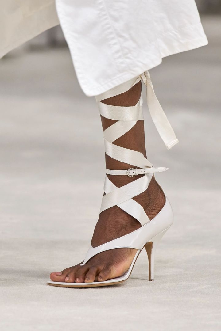 フェラガモ 2025年春夏コレクション