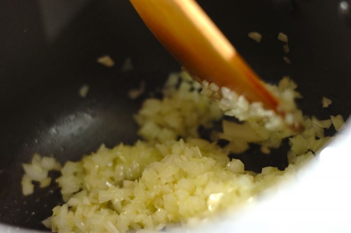 ハンバーグのトマトチーズがけの作り方4