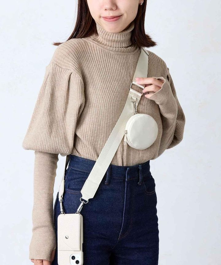 画像1: 出典：3COINS