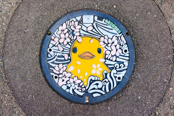 街がまるごと美術館♪ 多彩なウォールアートに出会える大阪・北加賀屋をアートさんぽ