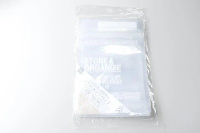 ダイソー 立つストックバッグ（シンプルロゴ、18cm×12cm×4cm、5枚） パッケージ