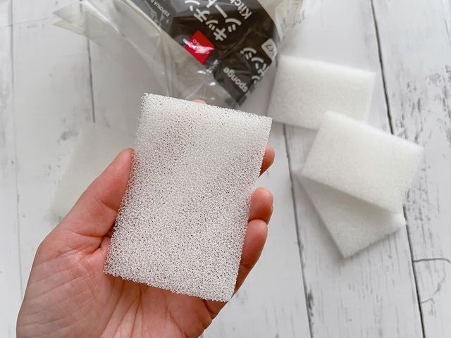 ダイソー キッチンシートスポンジ 手のひらサイズ