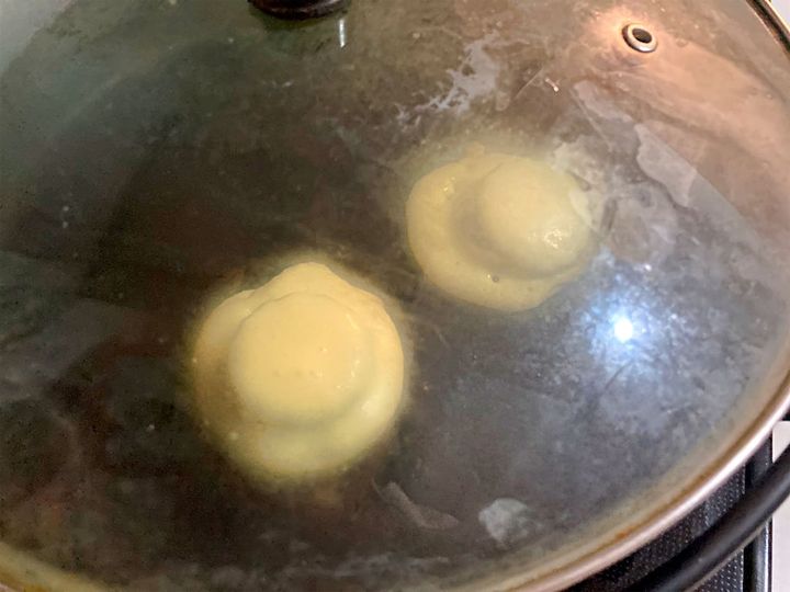 フタをして焼くところ