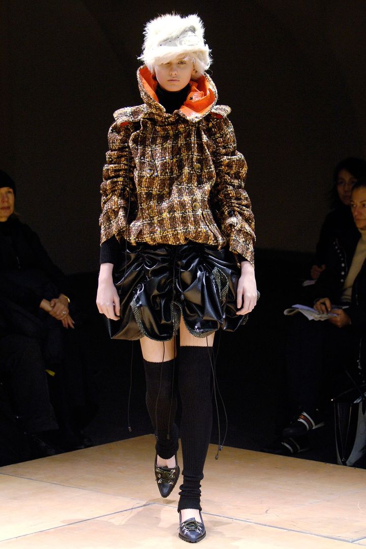 ジュンヤ ワタナベ 2005-06年秋冬コレクションより。