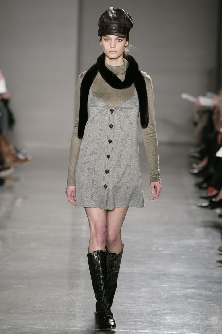 プロエンザ スクーラー 2005-06年秋冬コレクションより。