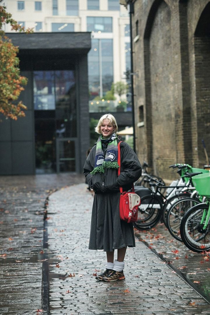 足元にアクセントを取り入れて、コーデをアップデート！【ロンドンガールの一週間コーデ】