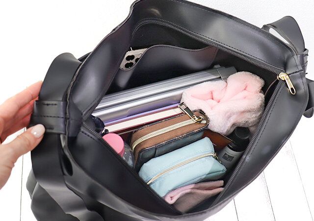 サイドリボンレザートートバッグ 実用例