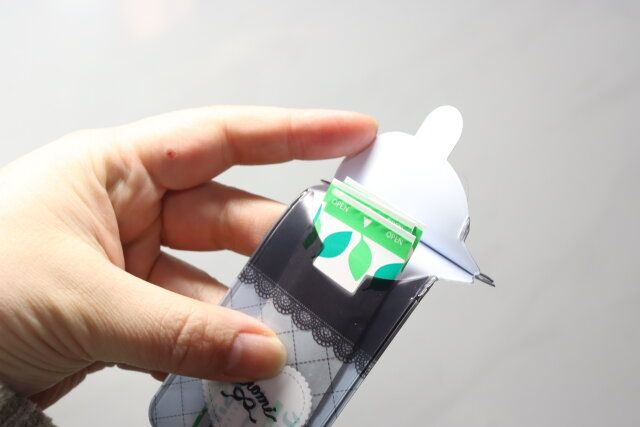 セリアのばんそうこうケース KU ハートリボン5