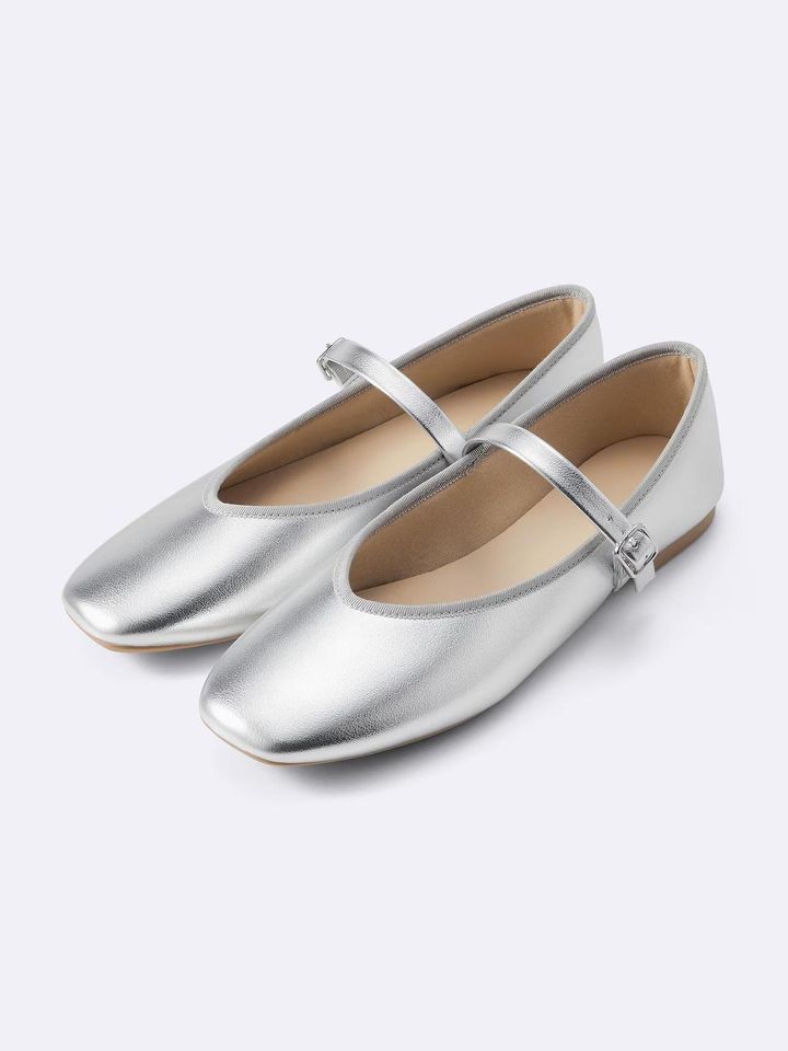 画像1: 出典：GU