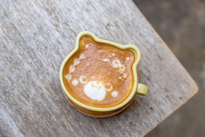 好きな器でカフェラテを。陶芸体験もできる大阪・梅田の「うつわcafeと手作り雑貨の店ゆう 大阪梅田店」