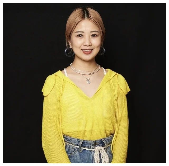 【白髪ケア】プロが教えるセルフケア・白髪の予防法は？ おすすめアイテムの口コミ＆レビューもご紹介_35