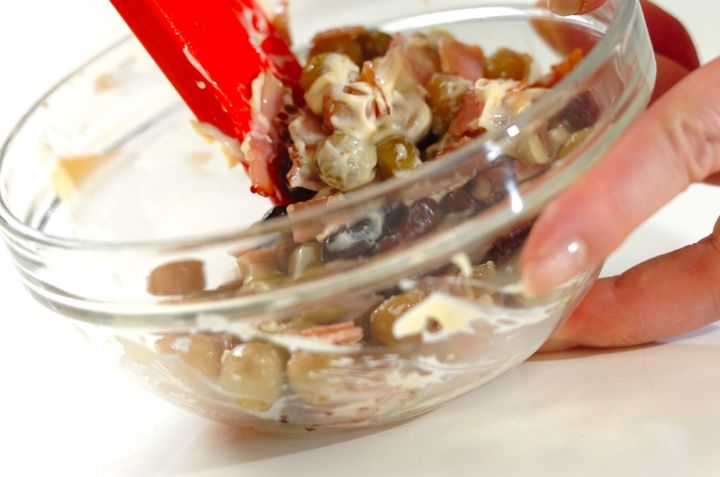 ミックスビーンズとベーコンのサラダの作り方2