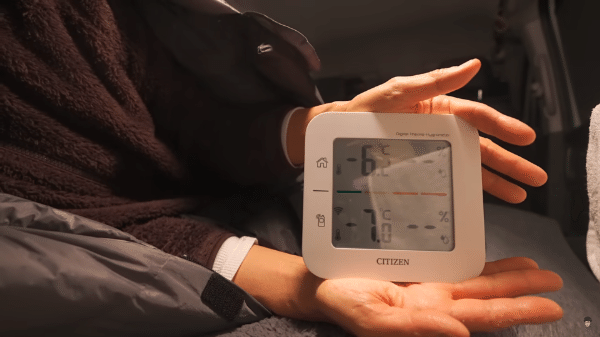 －7℃の氷点下でも快適に寝られる？噂のシュラフで実際に車中泊してみた！