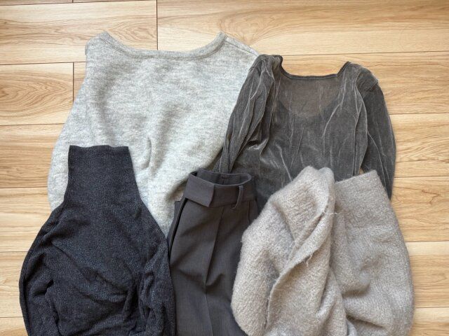 グレー ニット4点 パンツ1点