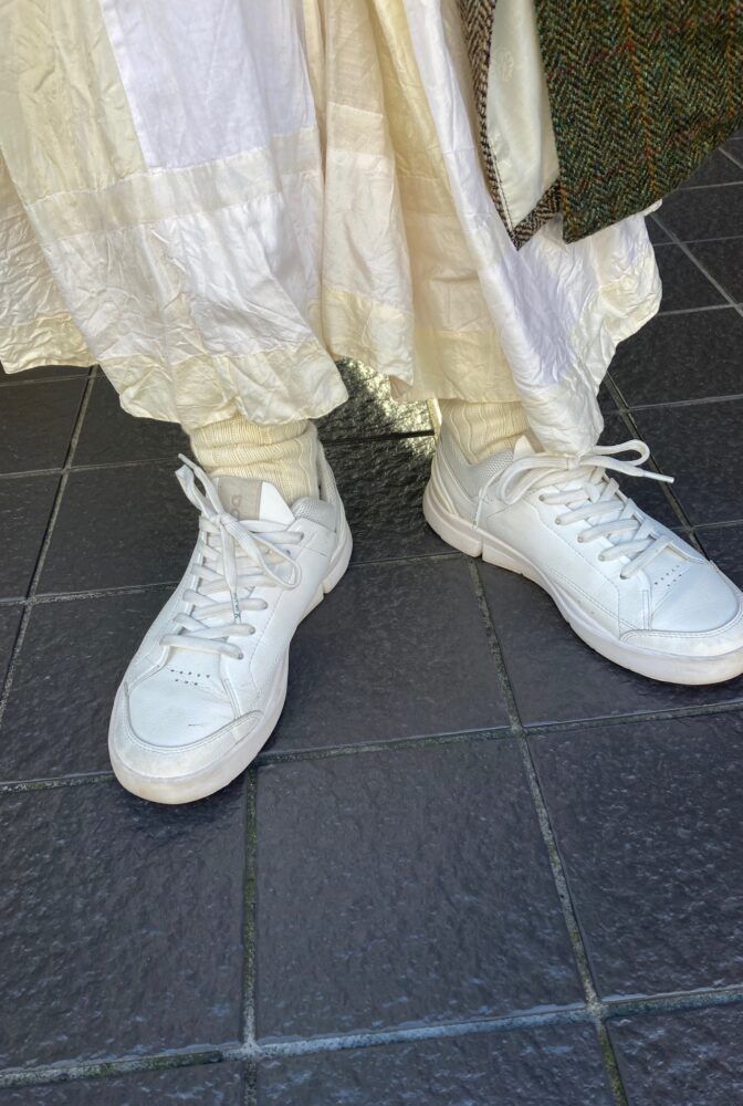 「オン」のスニーカー