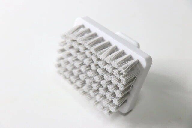 ダイソー 磁石 スクエアブラシ