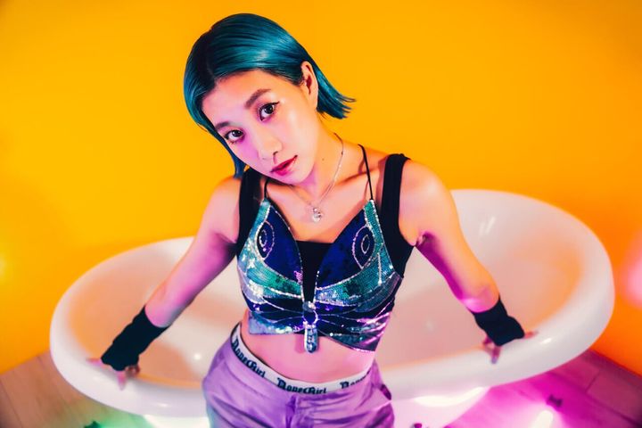 hana ダンサー TWICE momo 姉