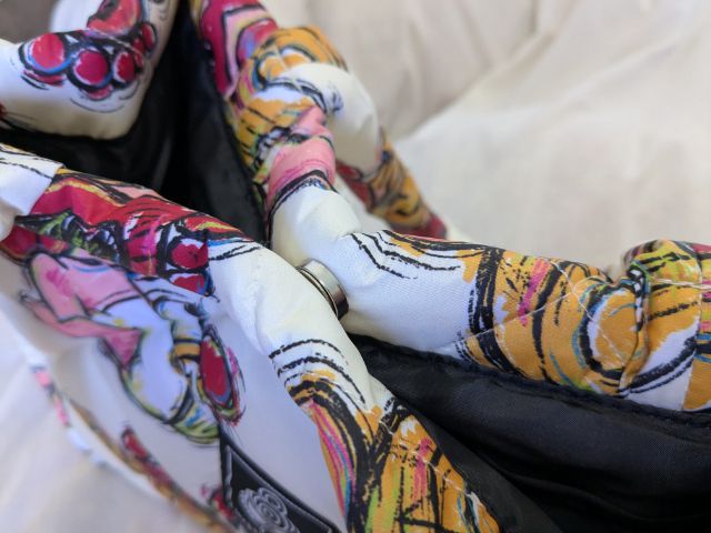 マグネットボタン