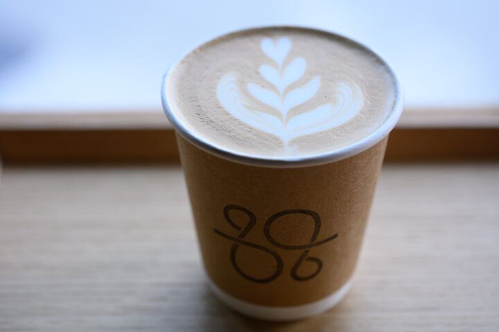 兼六園と金沢城公園の近く♪自家焙煎コーヒーとスイーツが楽しみな町家カフェ「SWAY COFFEE ROASTER KANAZAWA KENROKU-MACHI CAFE」