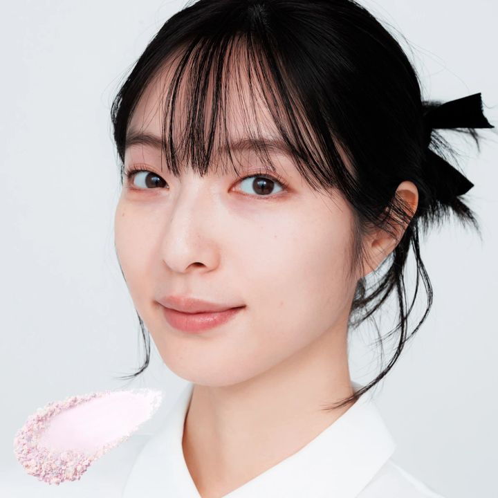 コスメデコルテ AQ オーラ リフレクター 仕上がり