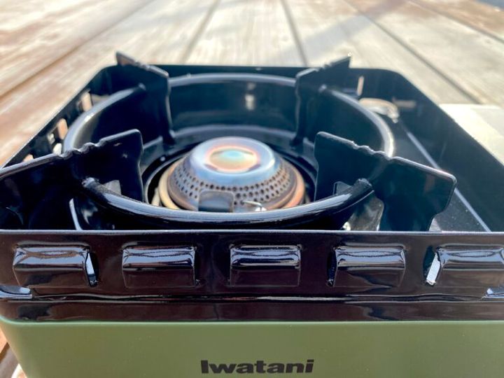 上級キャンパーが厳選！ソロキャンプにおすすめのバーナー3選