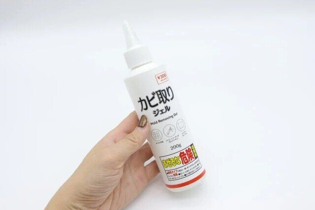 ダイソー カビ取りジェル 200g