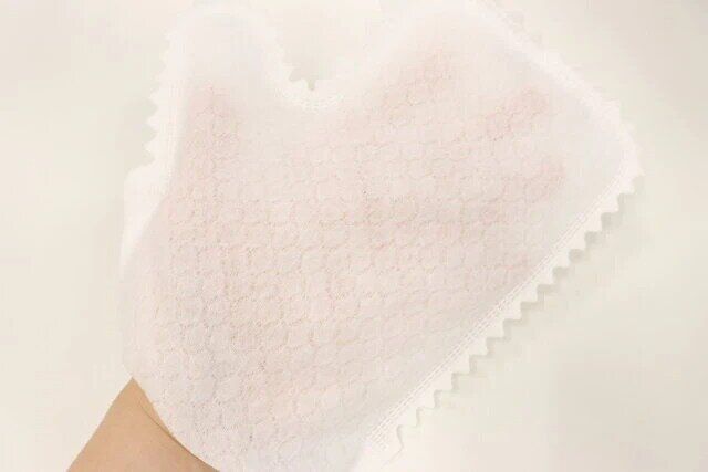 ダイソー お掃除ミトン ホコリ