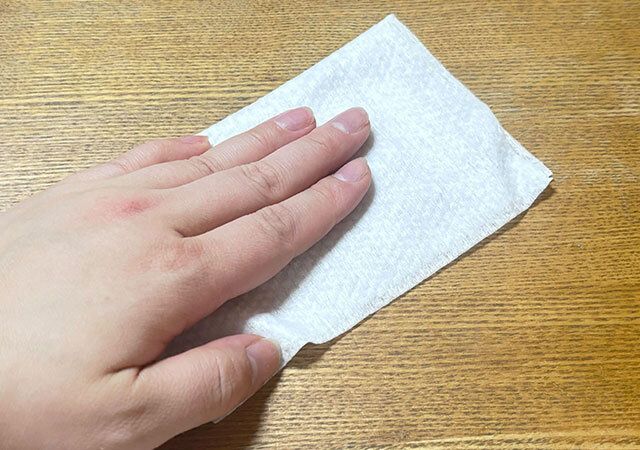 ダイソーのふきん代わりに使える使い捨てやわらか不織布タオル
