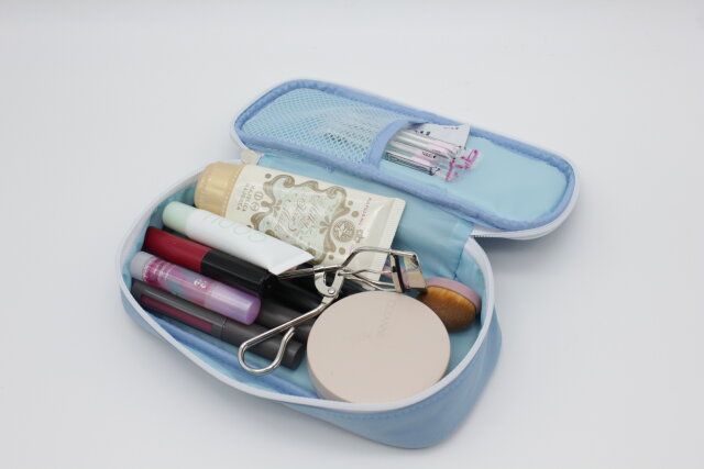 ペンケース（大容量、2ポケット） コスメ