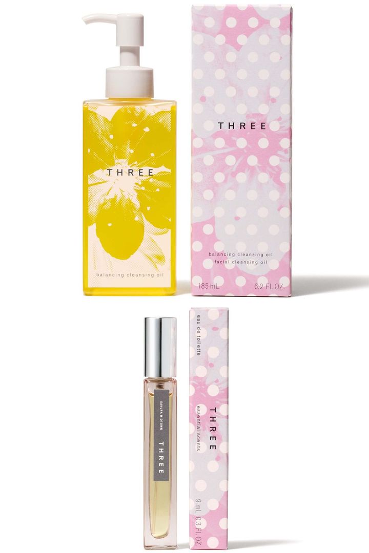〈上から〉バランシング クレンジング オイル N SA 185ml ￥4,840 エッセンシャルセンツ X02 9ml ￥5,390（ともに3月3日より限定発売）