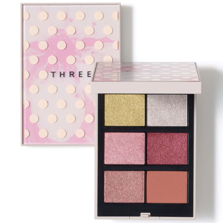 ジュビリーコレクション パレット 2025 ￥7,700（3月3日より限定発売）