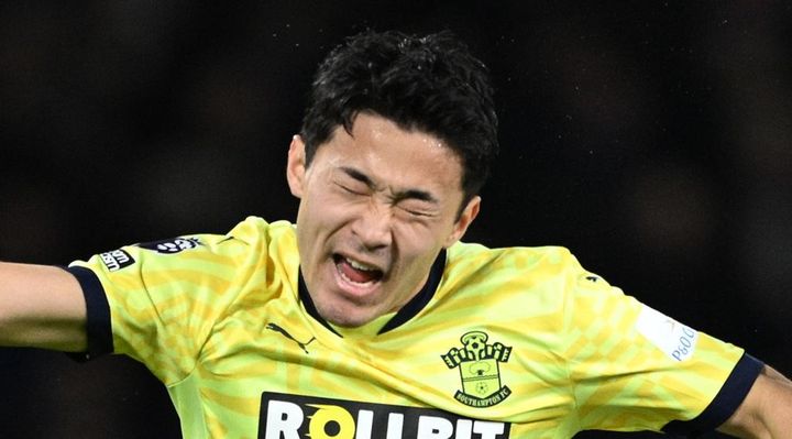 24歳日本代表DFが所属する欧州チーム、2部降格危機…「本当にいいやつら」と監督は選手擁護