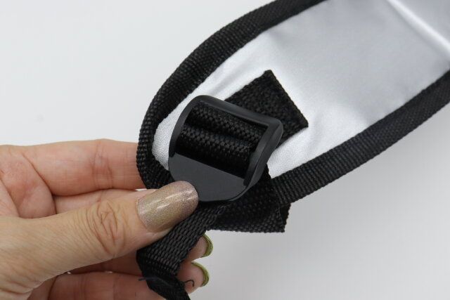 リュック型非常持出袋 アジャスター